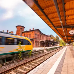 Bahnhof Patlografie   Patrick Lucia